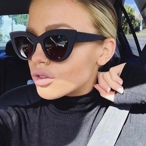 Black Vintage Style Cat Eye Sunglasses